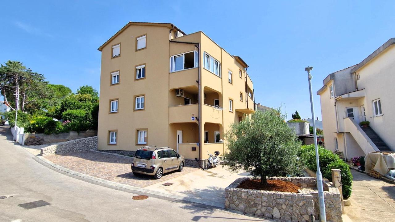 Apartment Goran クルク エクステリア 写真